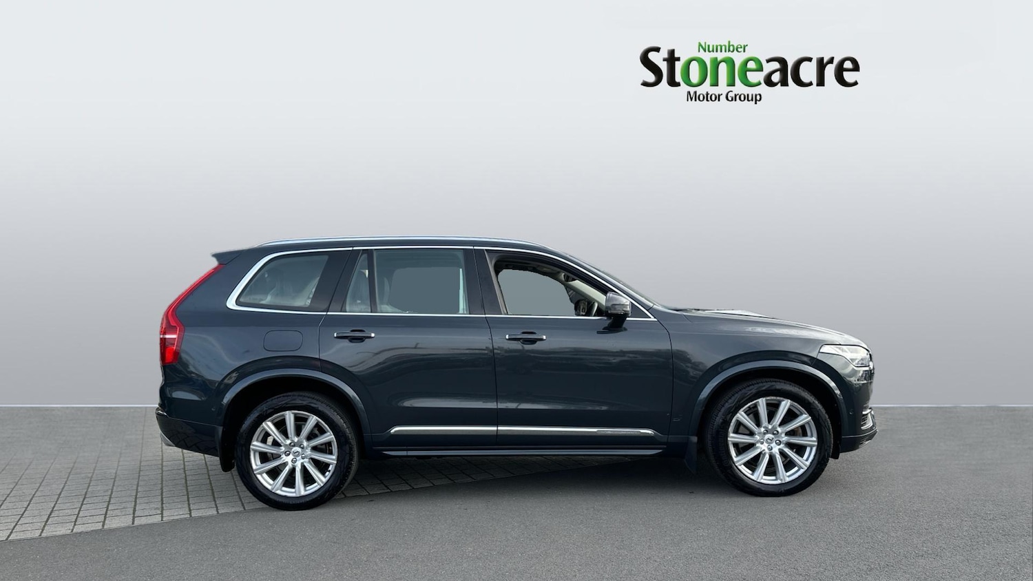 Used Volvo XC90 2017 for sale - 76432654: Photo 3