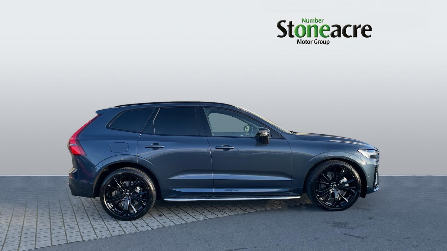 Used Volvo XC60 2025 for sale - 77021330: Photo 3