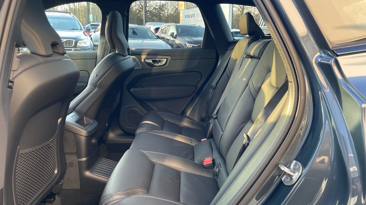 Used Volvo XC60 2025 for sale - 77021330: Photo 33