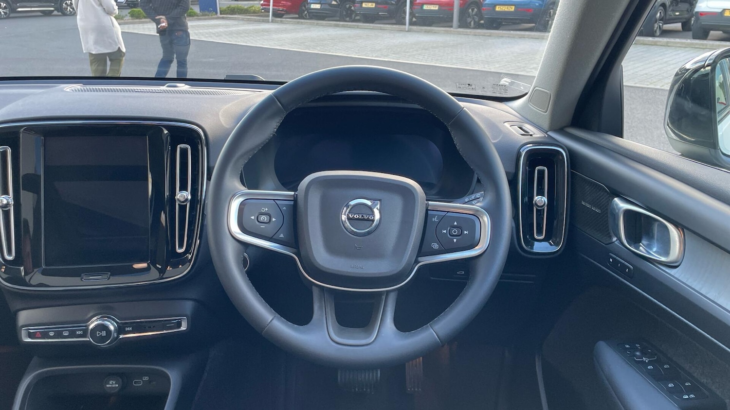 Used Volvo XC40 for sale - 77175009: Photo 10