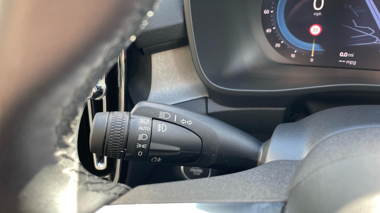 Used Volvo XC40 for sale - 77175009: Photo 20