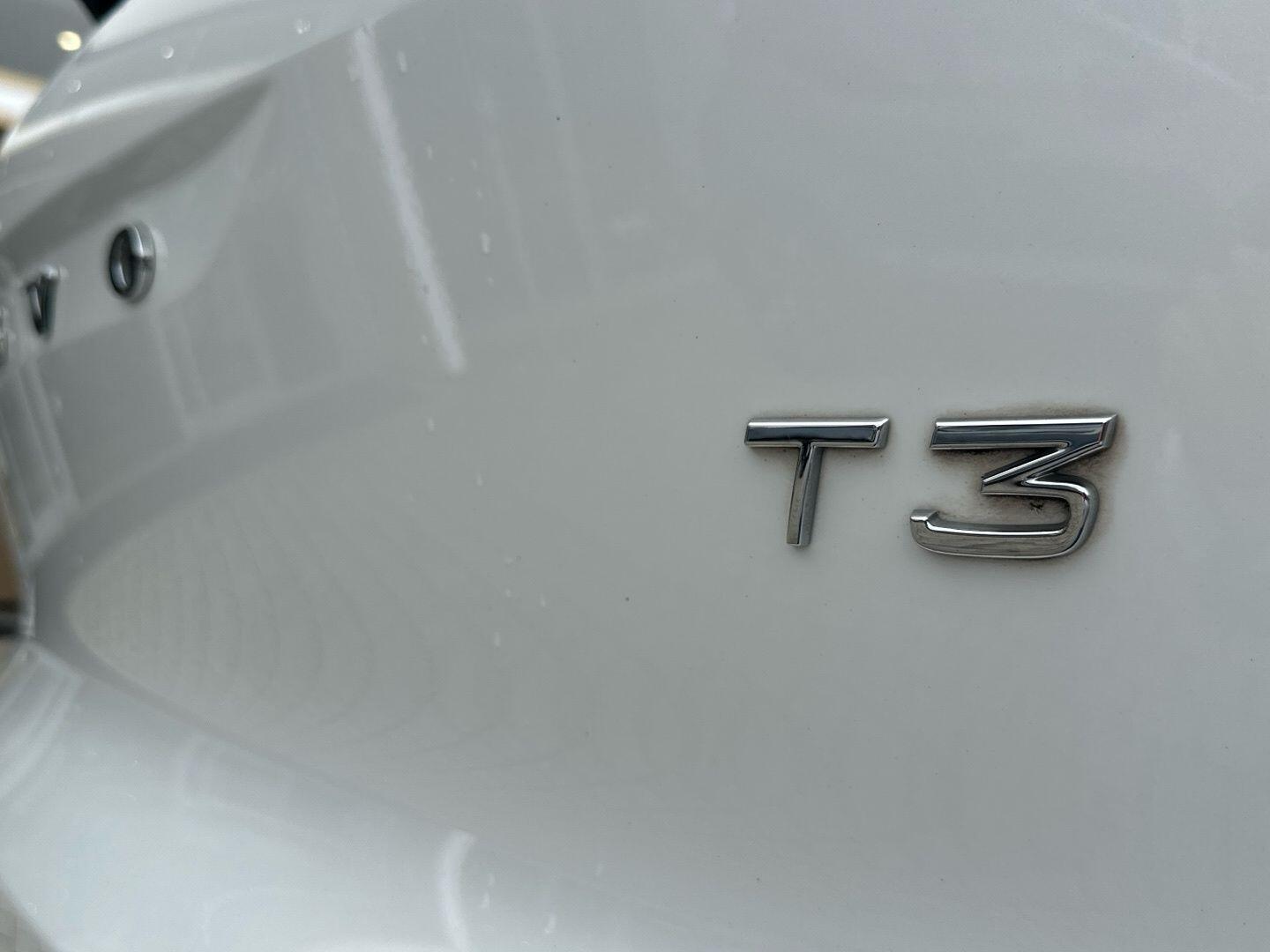 Used Volvo XC40 2020 for sale - 76824051: Photo 12