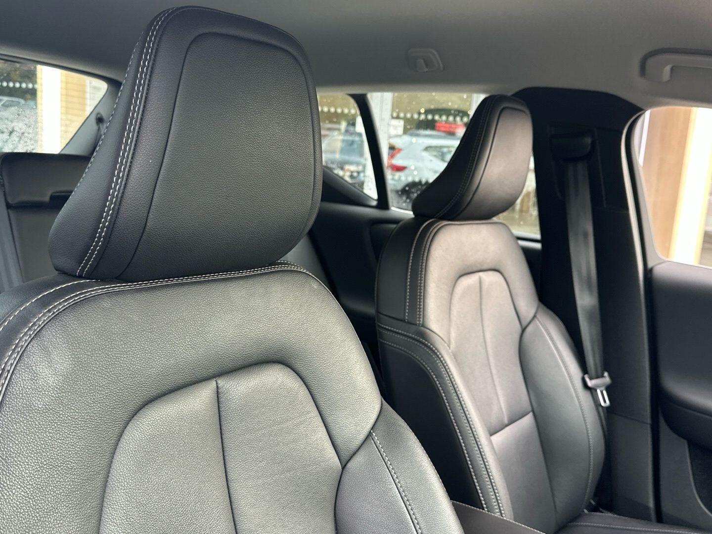 Used Volvo XC40 2020 for sale - 76824051: Photo 37