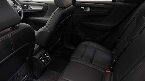 Used Volvo XC40 2024 for sale - 76259087: Photo 14