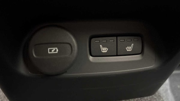 Used Volvo XC40 2024 for sale - 76259087: Photo 18