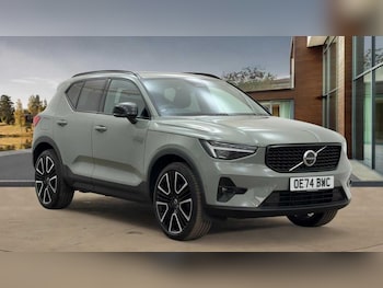 Volvo - XC40