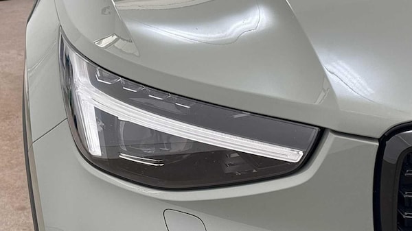 Used Volvo XC40 2024 for sale - 76259087: Photo 23