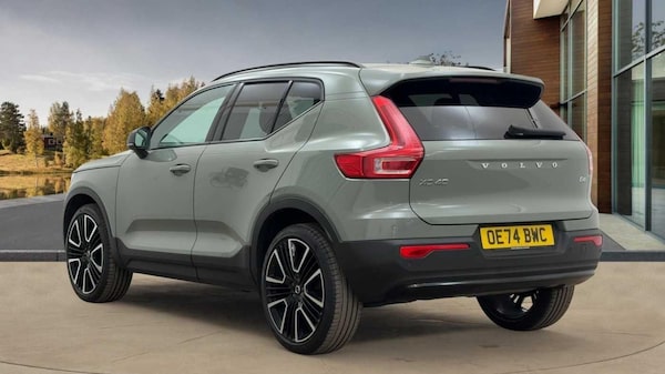 Used Volvo XC40 2024 for sale - 76259087: Photo 6