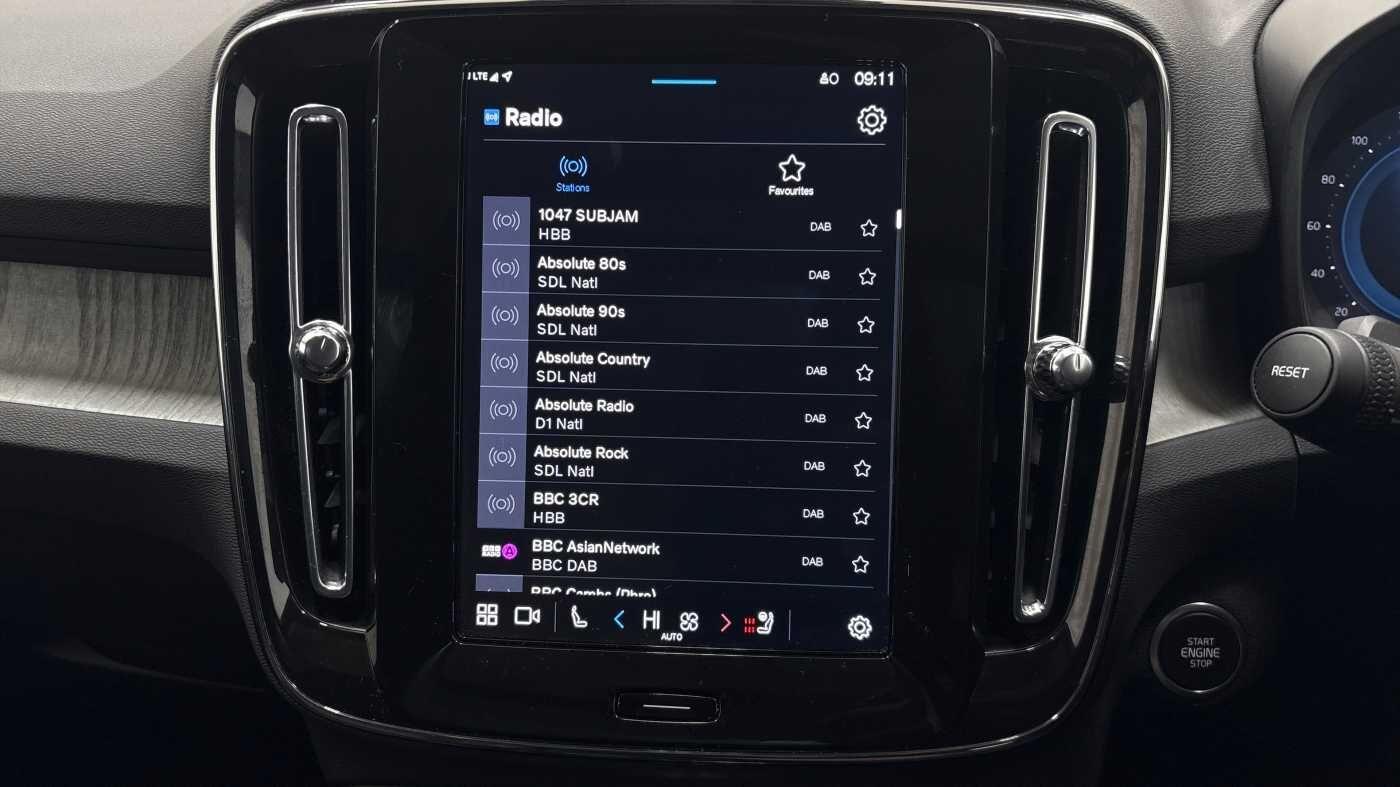 Used Volvo XC40 for sale - 77484172: Photo 38