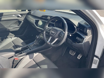 Used Audi Q3 2022 for sale - 75544204: Photo