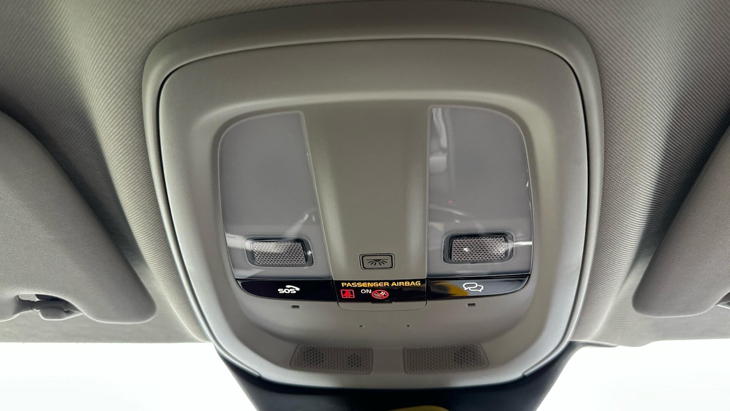 Used Volvo V60 2025 for sale - 77202693: Photo 26