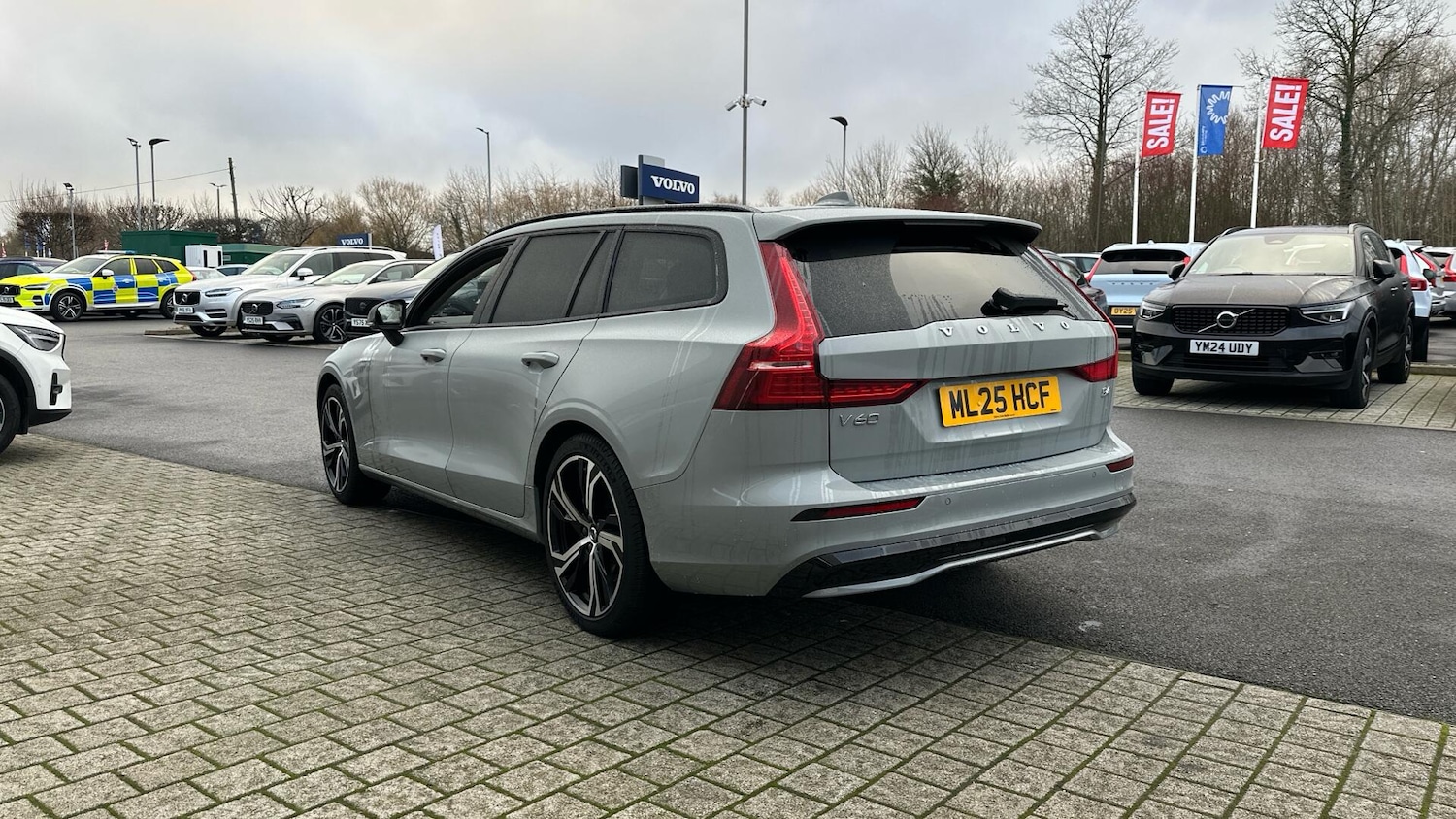 Used Volvo V60 2025 for sale - 77202693: Photo 34