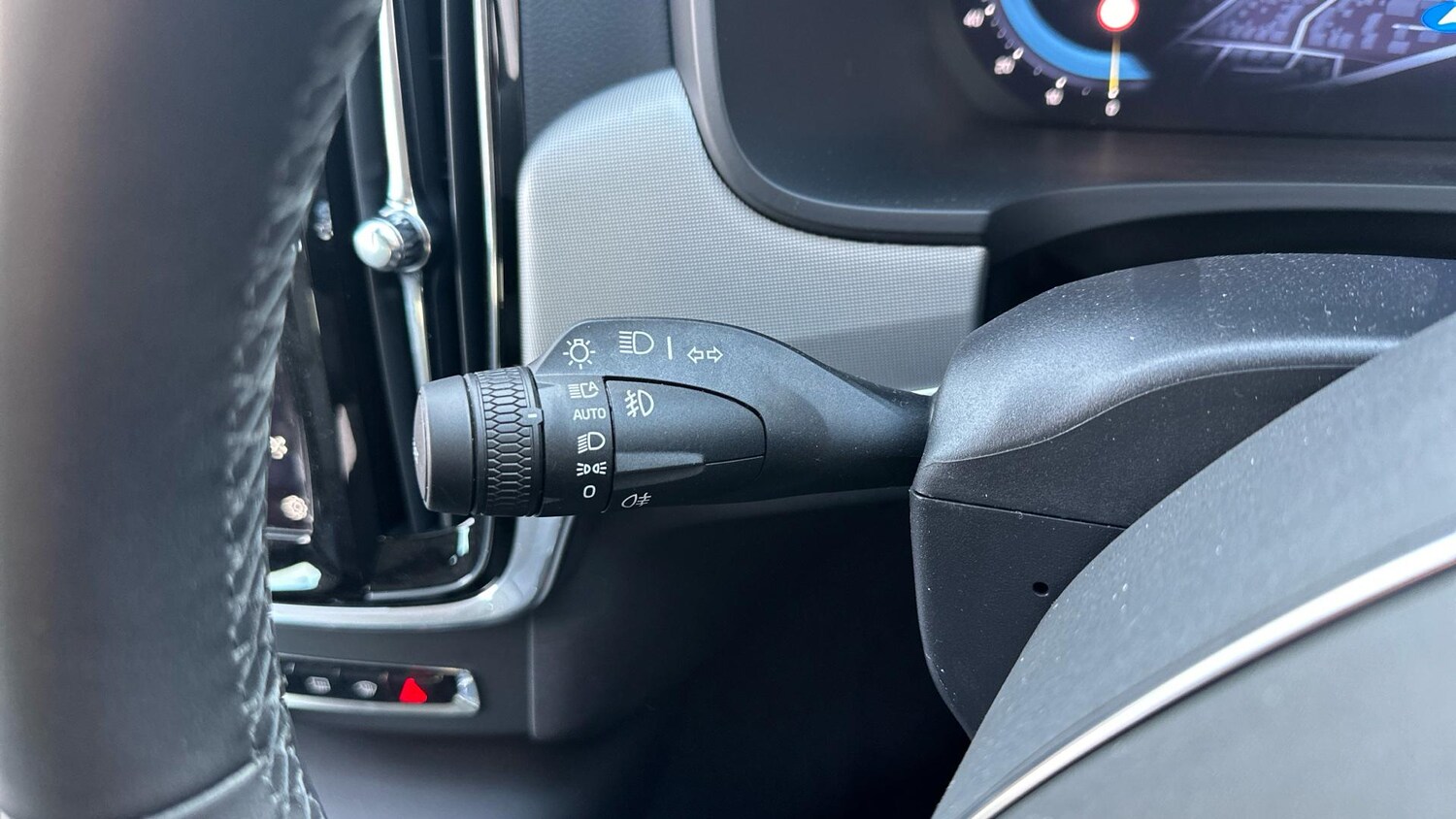 Used Volvo V90 2024 for sale - 76619597: Photo 65