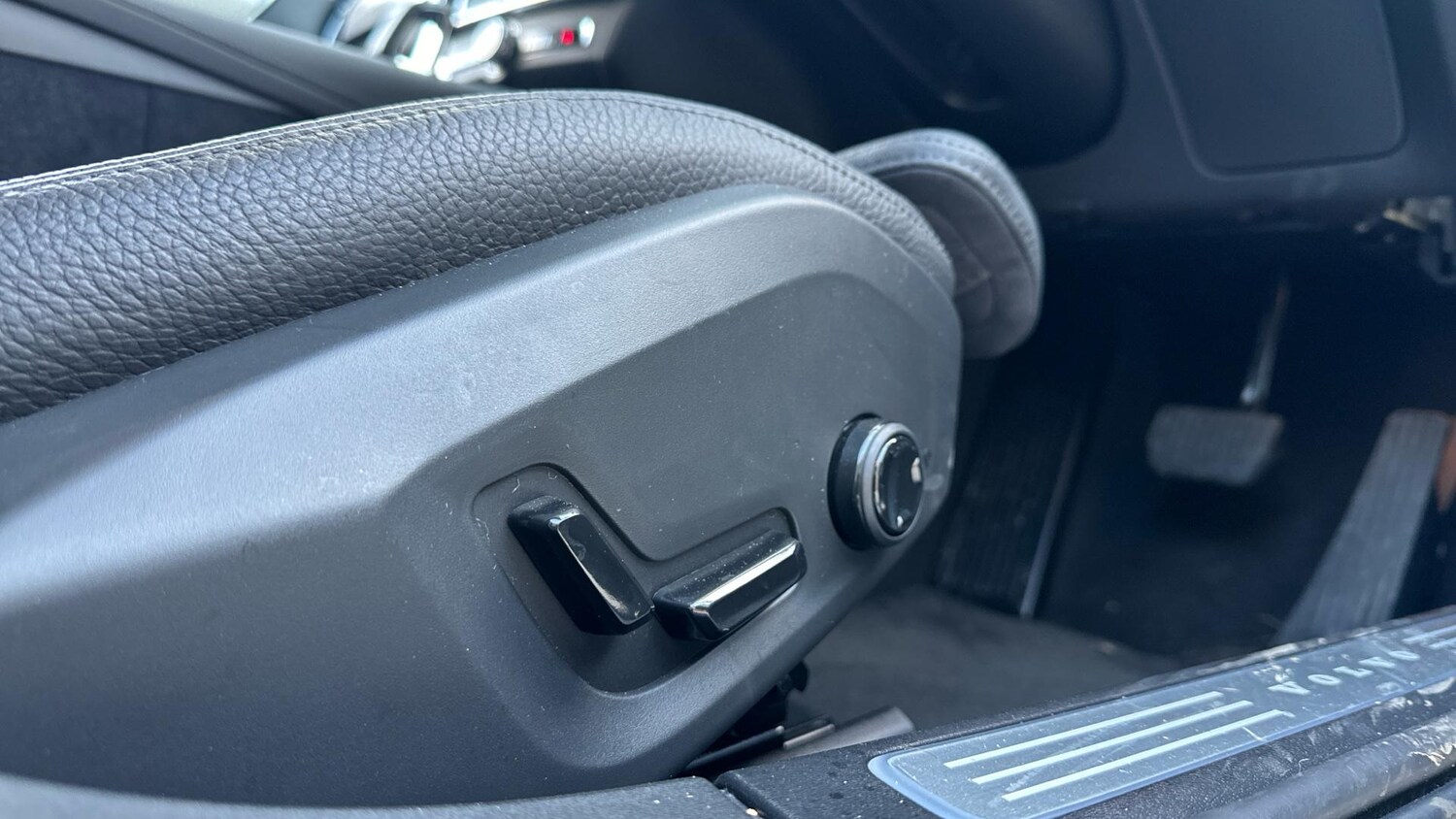 Used Volvo V90 2024 for sale - 76619597: Photo 76