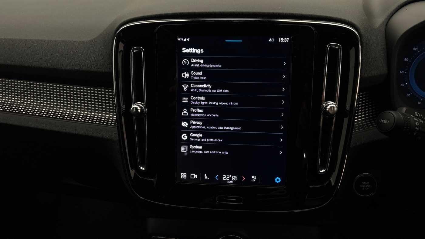 Used Volvo XC40 2025 for sale - 76377679: Photo 35