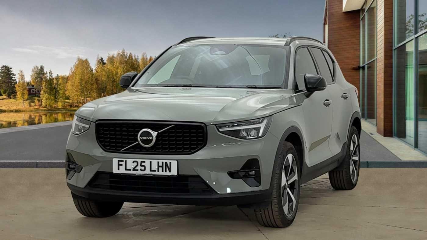 Used Volvo XC40 2025 for sale - 76377679: Photo 8