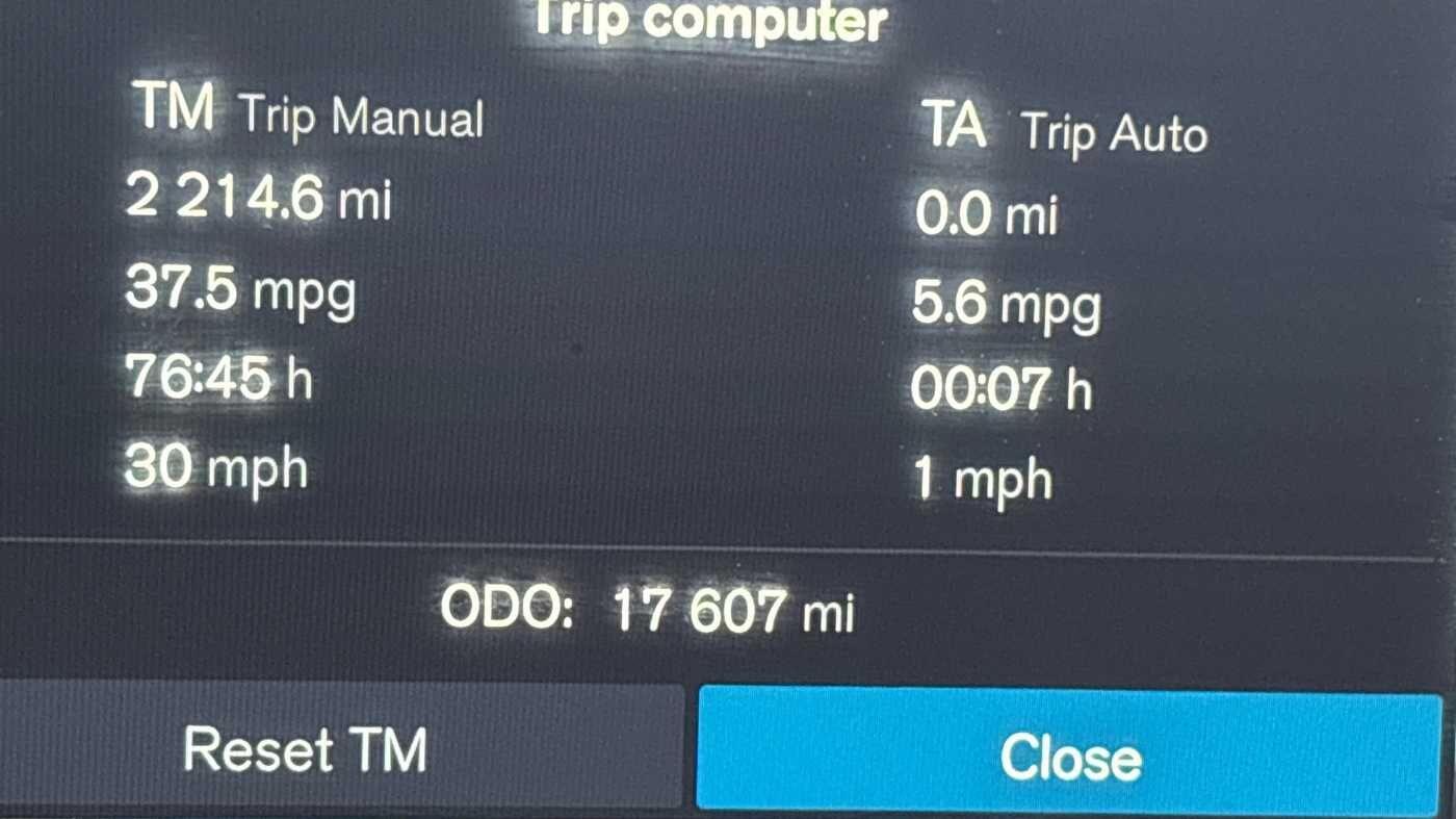 Used Volvo XC40 2025 for sale - 77646440: Photo 12