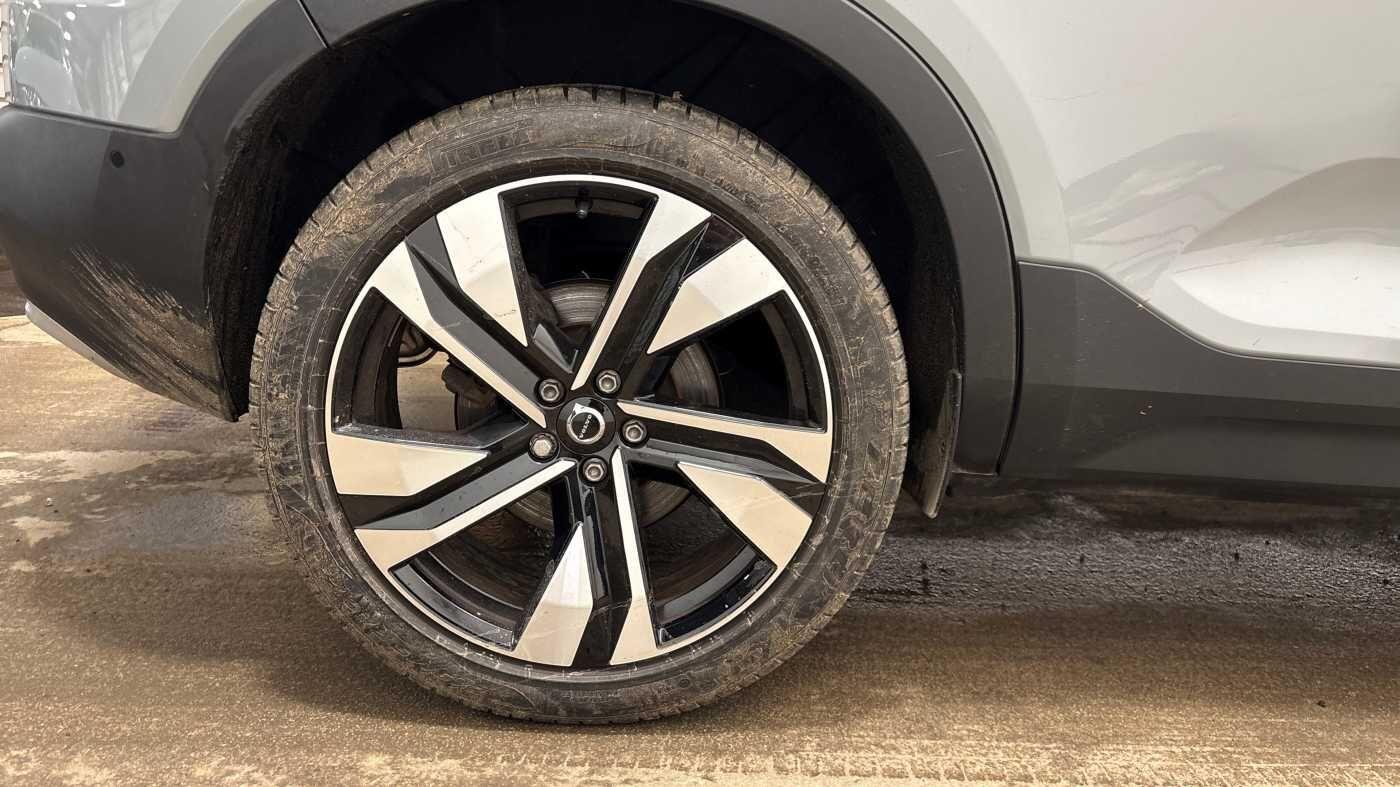 Used Volvo XC40 2025 for sale - 77646440: Photo 20