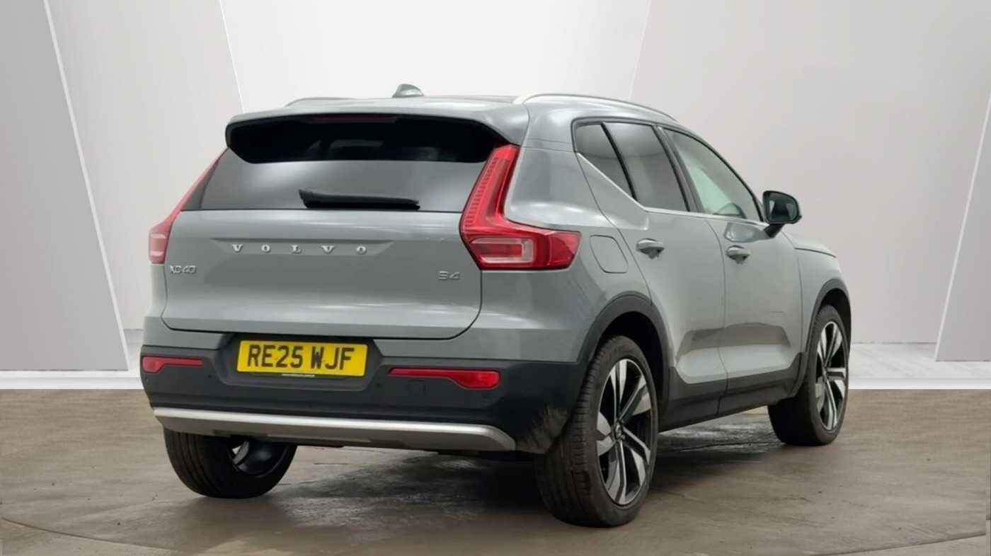Used Volvo XC40 2025 for sale - 77646440: Photo 3