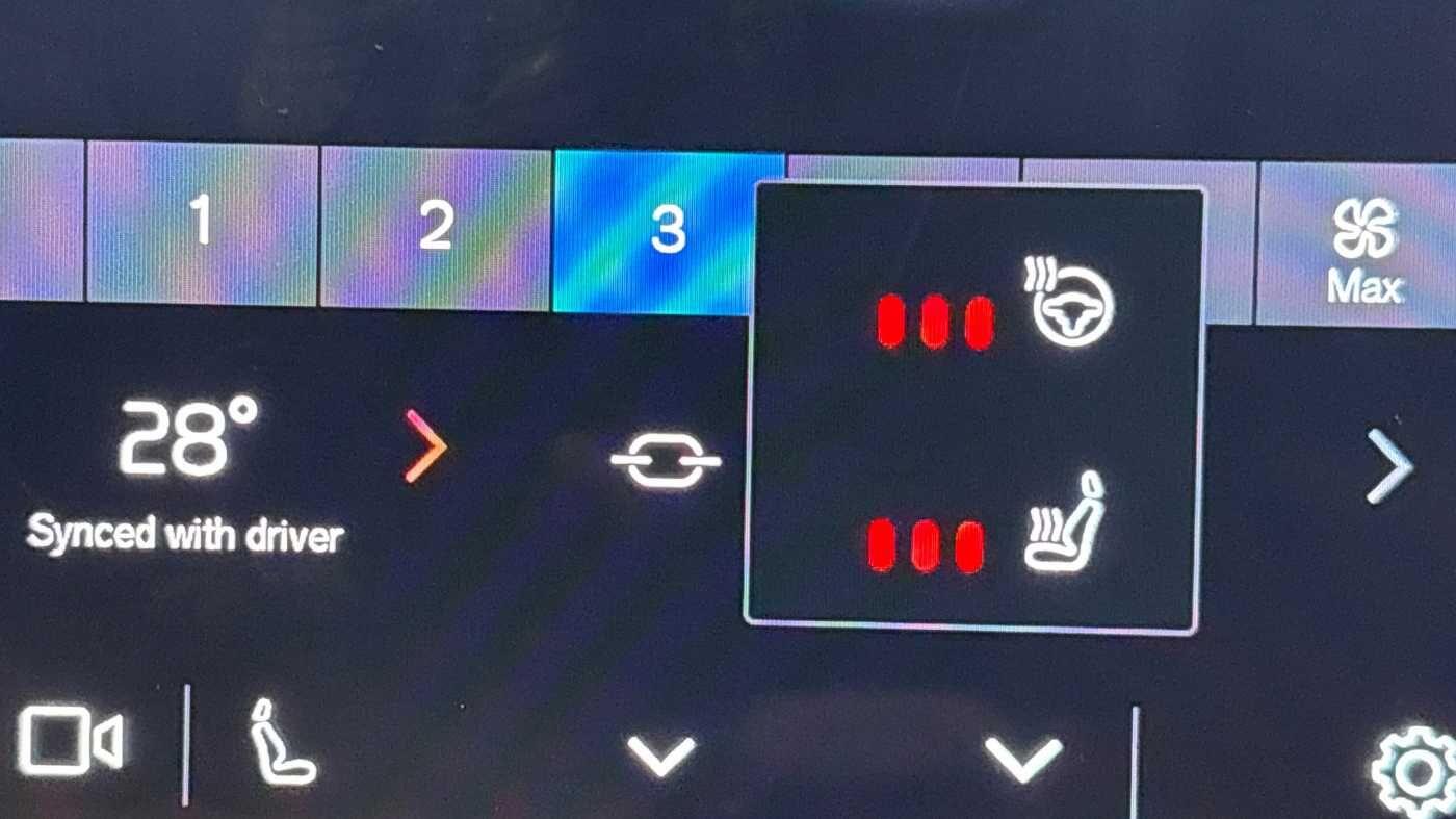 Used Volvo XC40 2025 for sale - 77646440: Photo 41