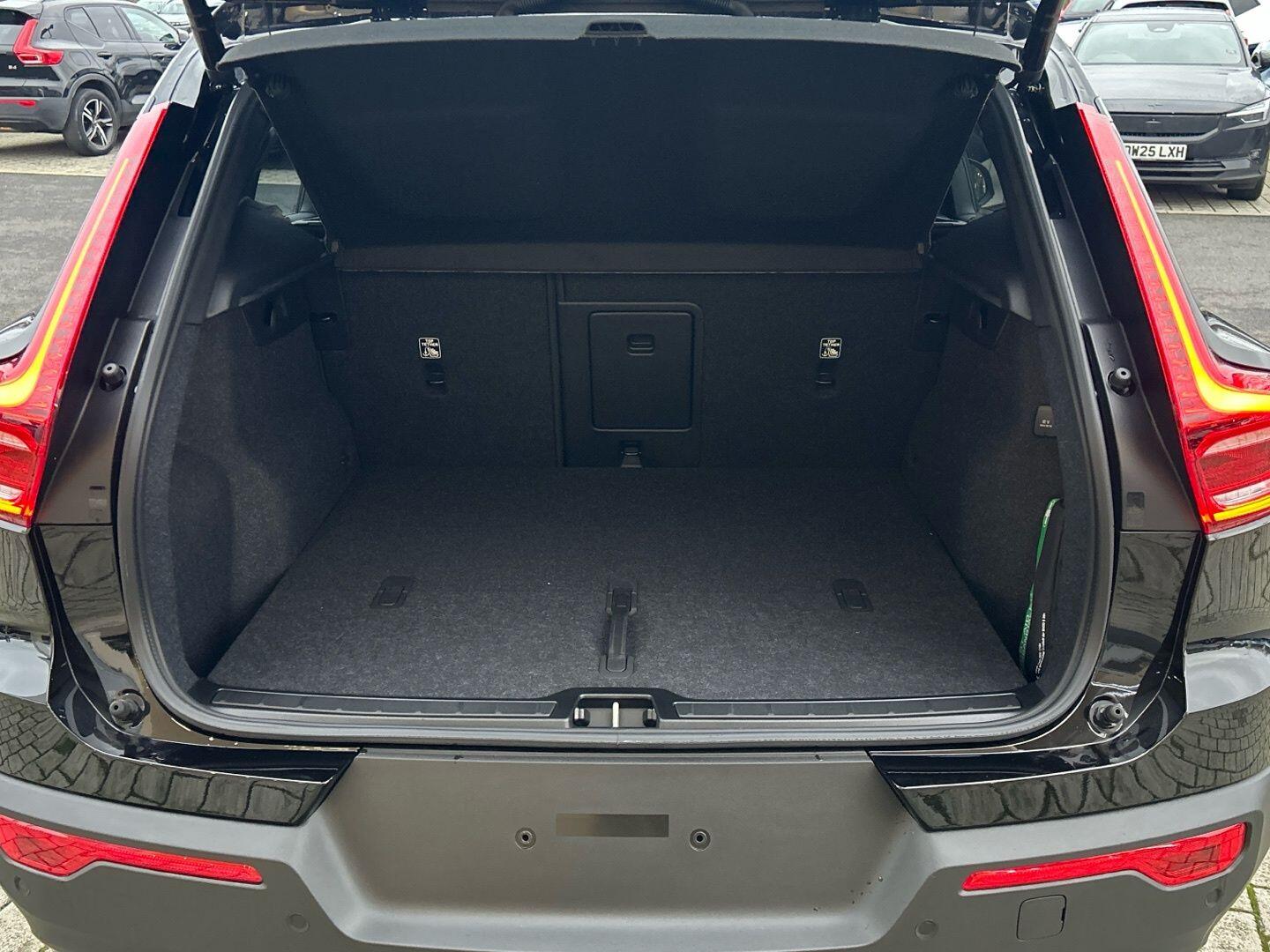 Used Volvo XC40 2025 for sale - 77074483: Photo 12