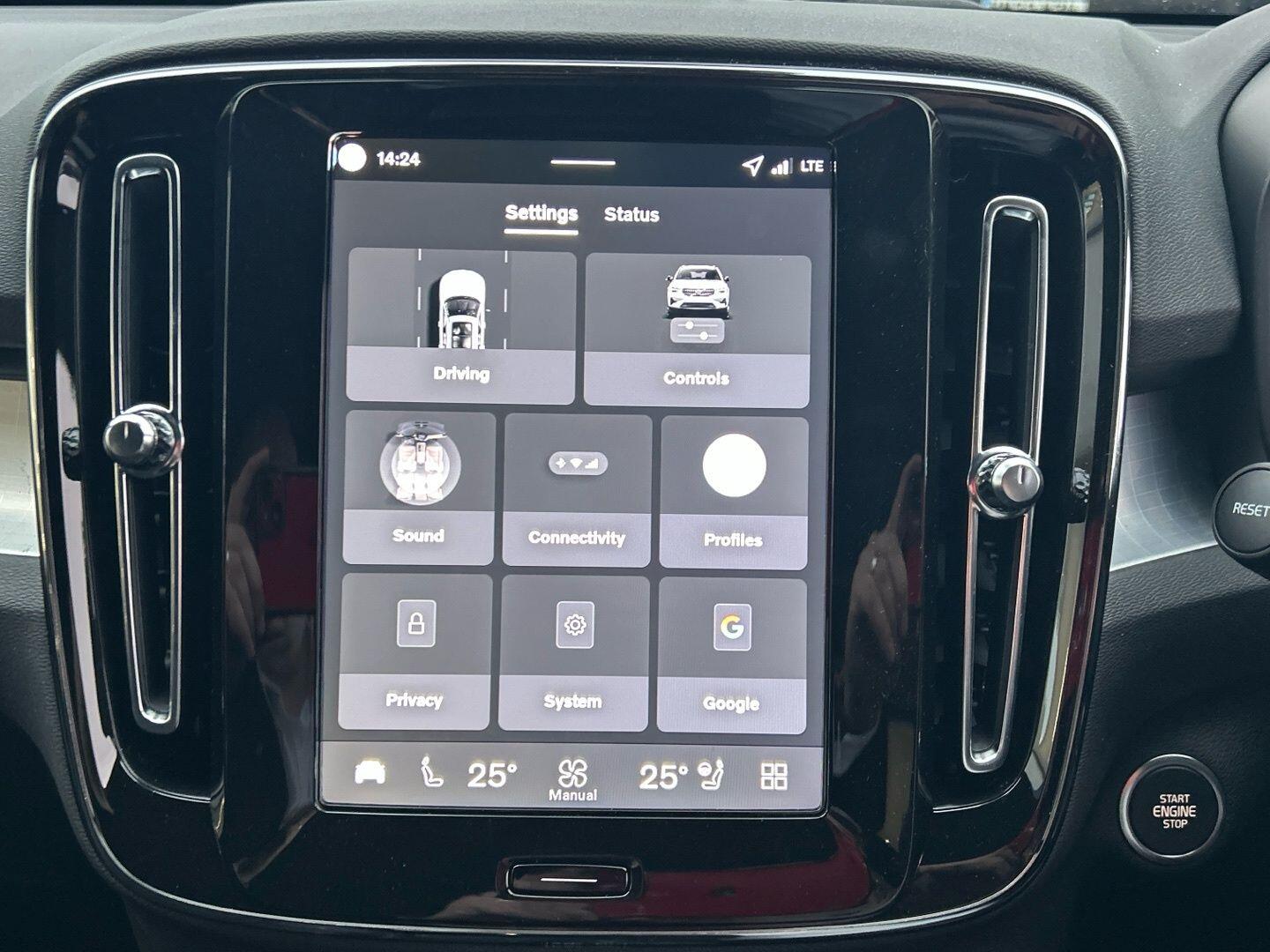 Used Volvo XC40 2025 for sale - 77074483: Photo 16