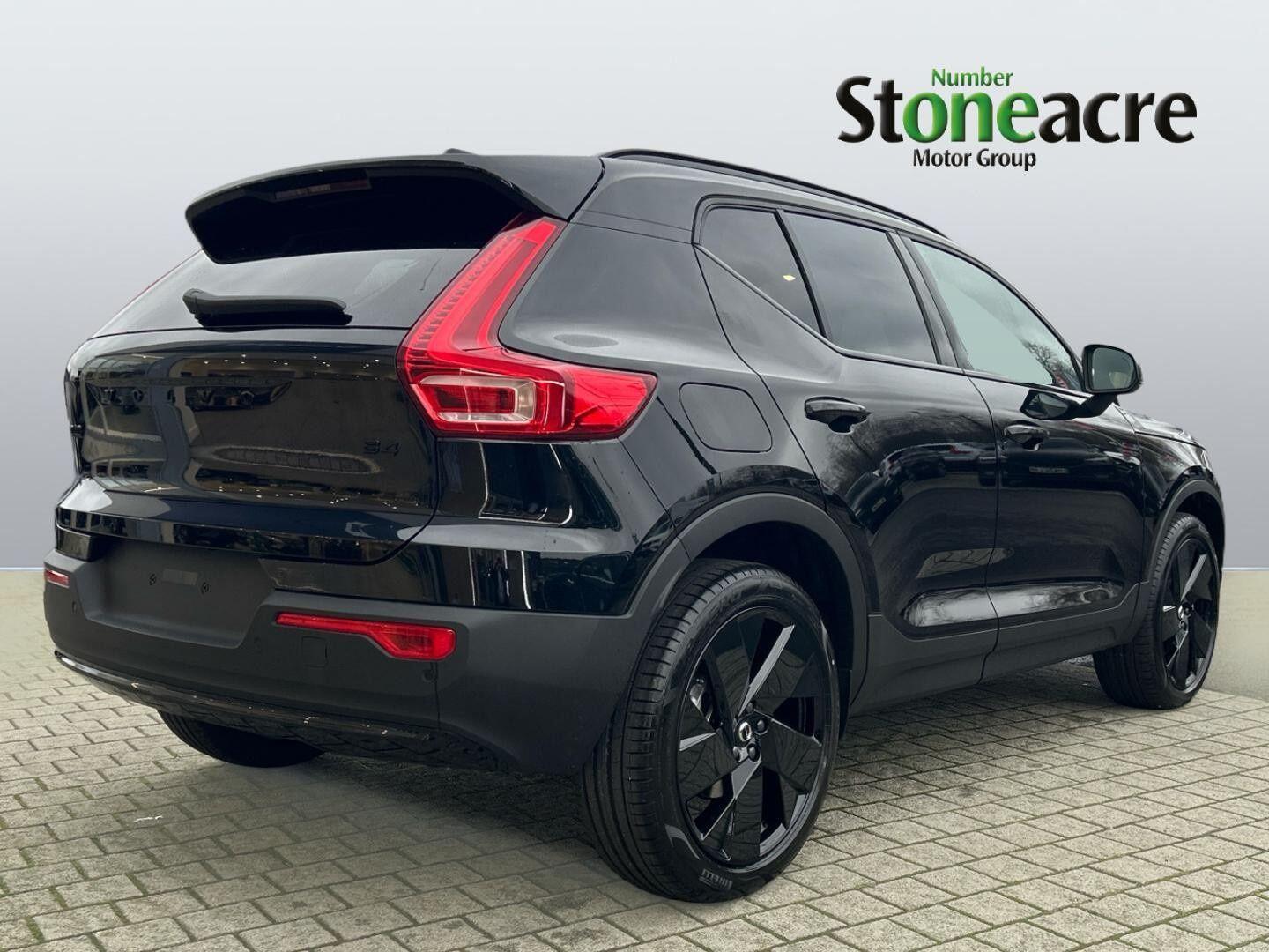 Used Volvo XC40 2025 for sale - 77074483: Photo 2