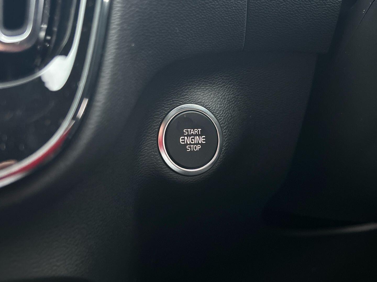 Used Volvo XC40 2025 for sale - 77074483: Photo 26