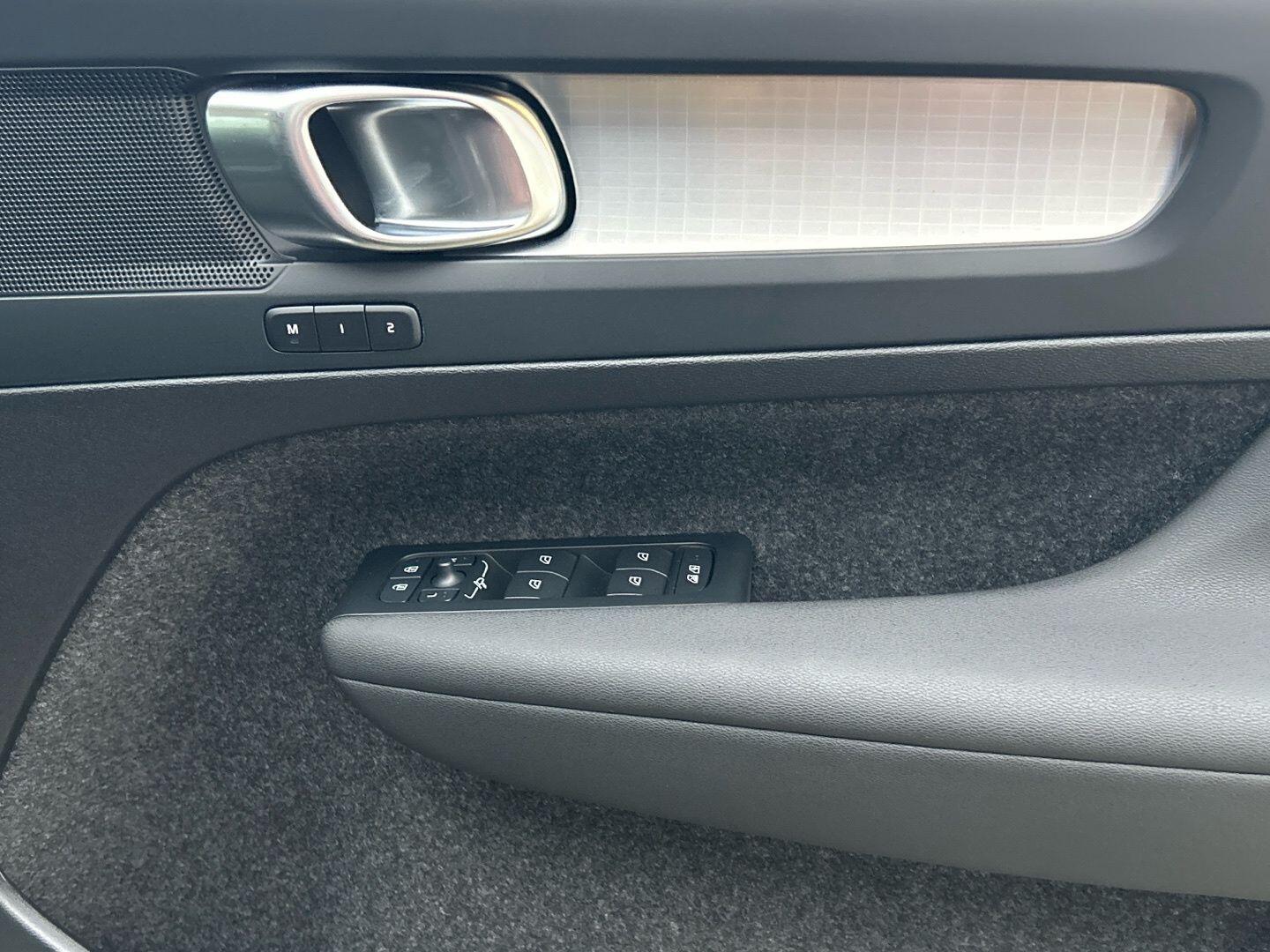 Used Volvo XC40 2025 for sale - 77074483: Photo 28