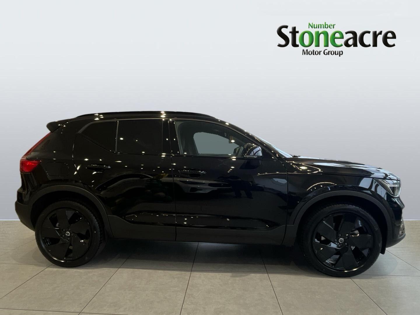 Used Volvo XC40 2025 for sale - 77074483: Photo 3