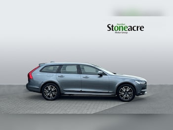 Used Volvo V90 2020 for sale - 78740975: Photo