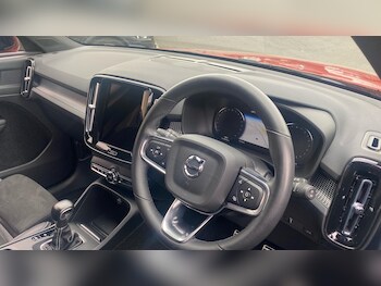 Used Volvo XC40 2021 for sale - 78260493: Photo