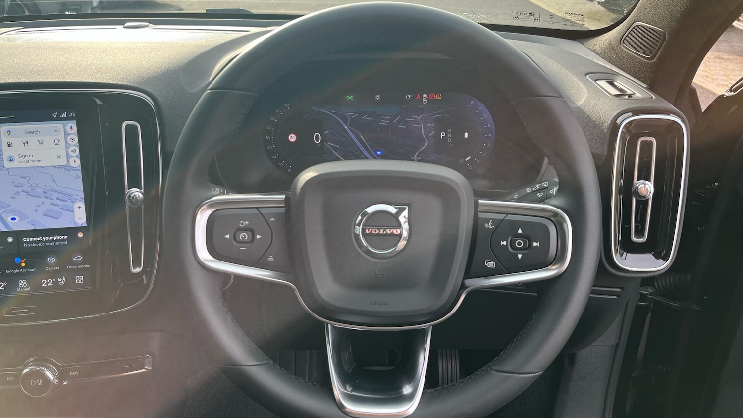 Used Volvo XC40 2025 for sale - 76824345: Photo 10