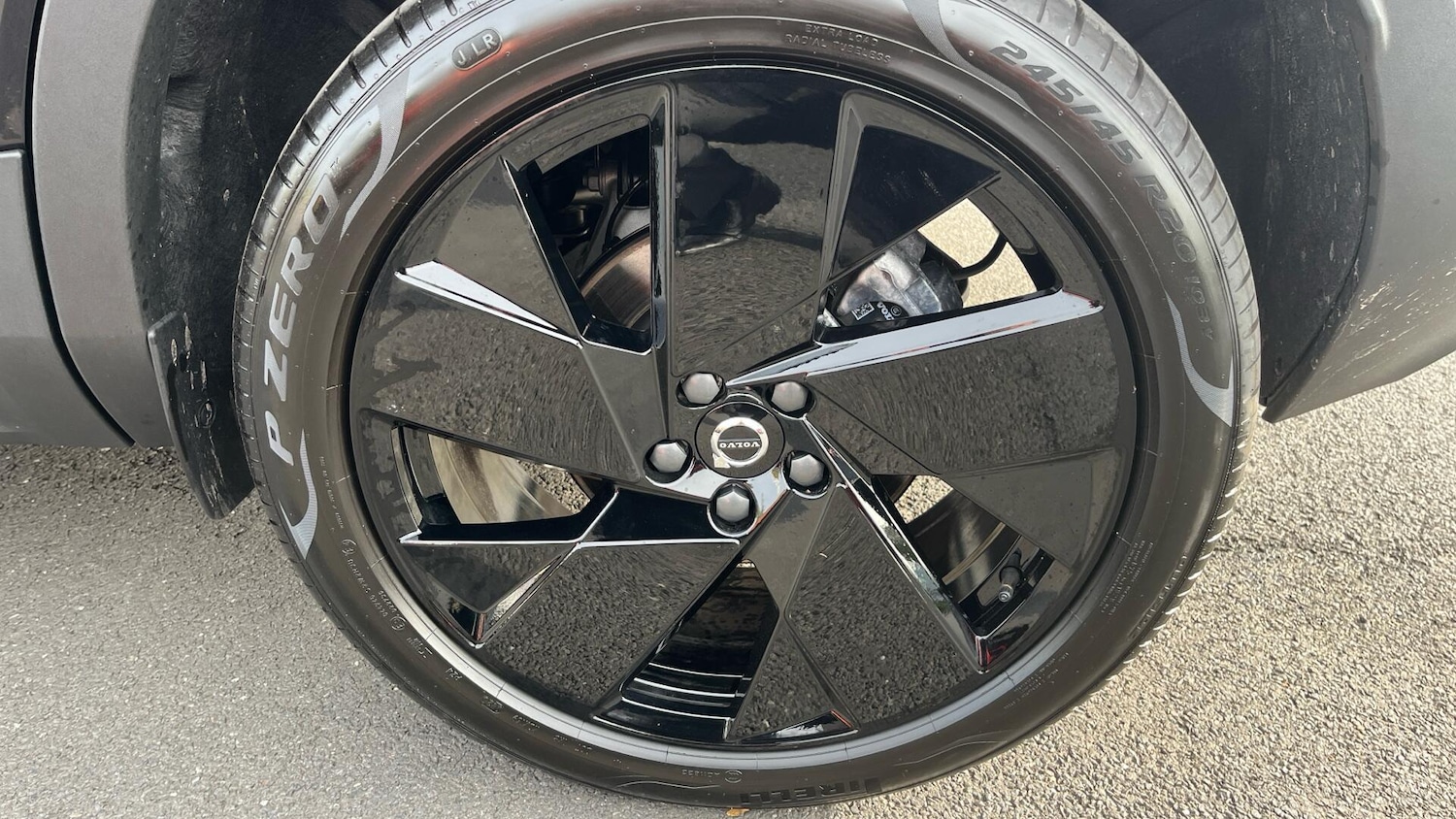 Used Volvo XC40 2025 for sale - 76824345: Photo 33