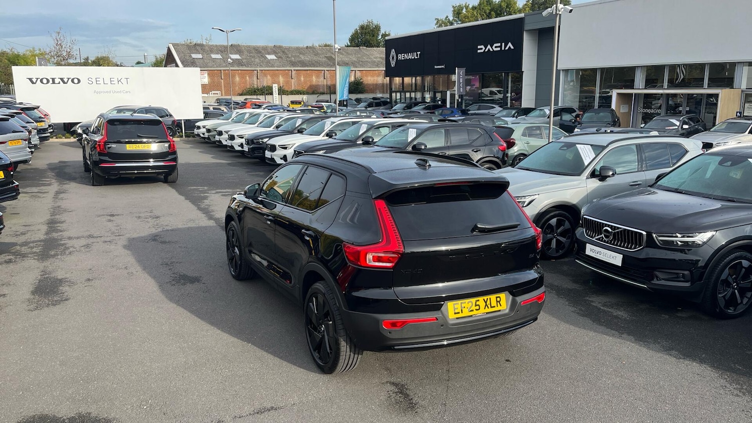 Used Volvo XC40 2025 for sale - 76824345: Photo 40