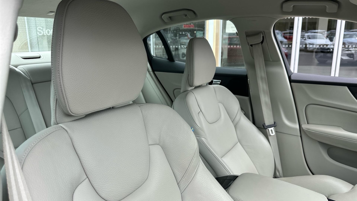 Used Volvo S60 for sale - 77190364: Photo 16