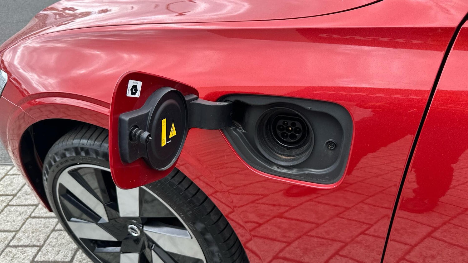 Used Volvo S60 for sale - 77190364: Photo 17