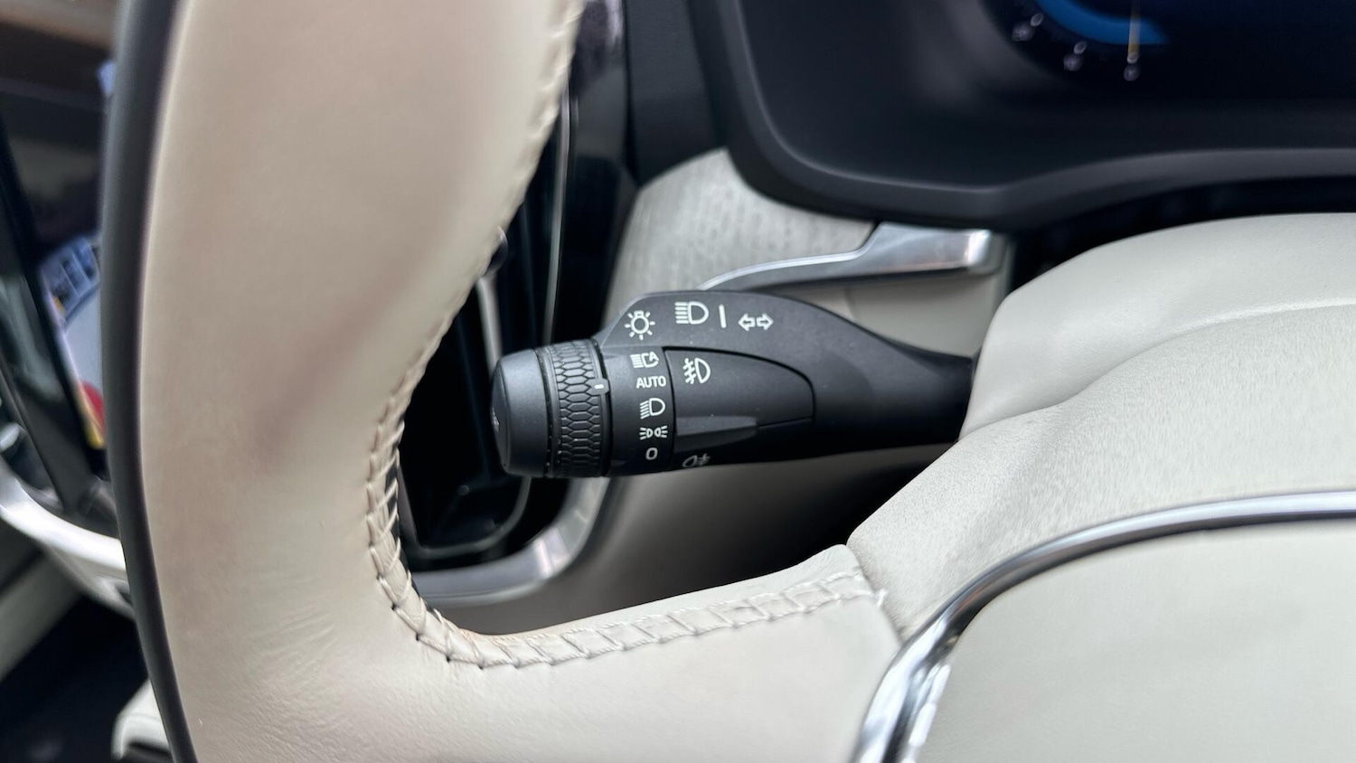 Used Volvo S60 for sale - 77190364: Photo 21