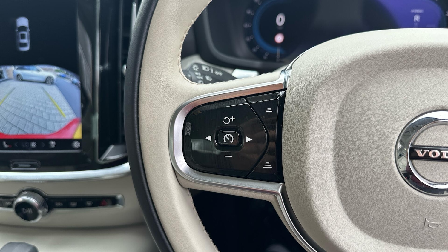 Used Volvo S60 for sale - 77190364: Photo 22