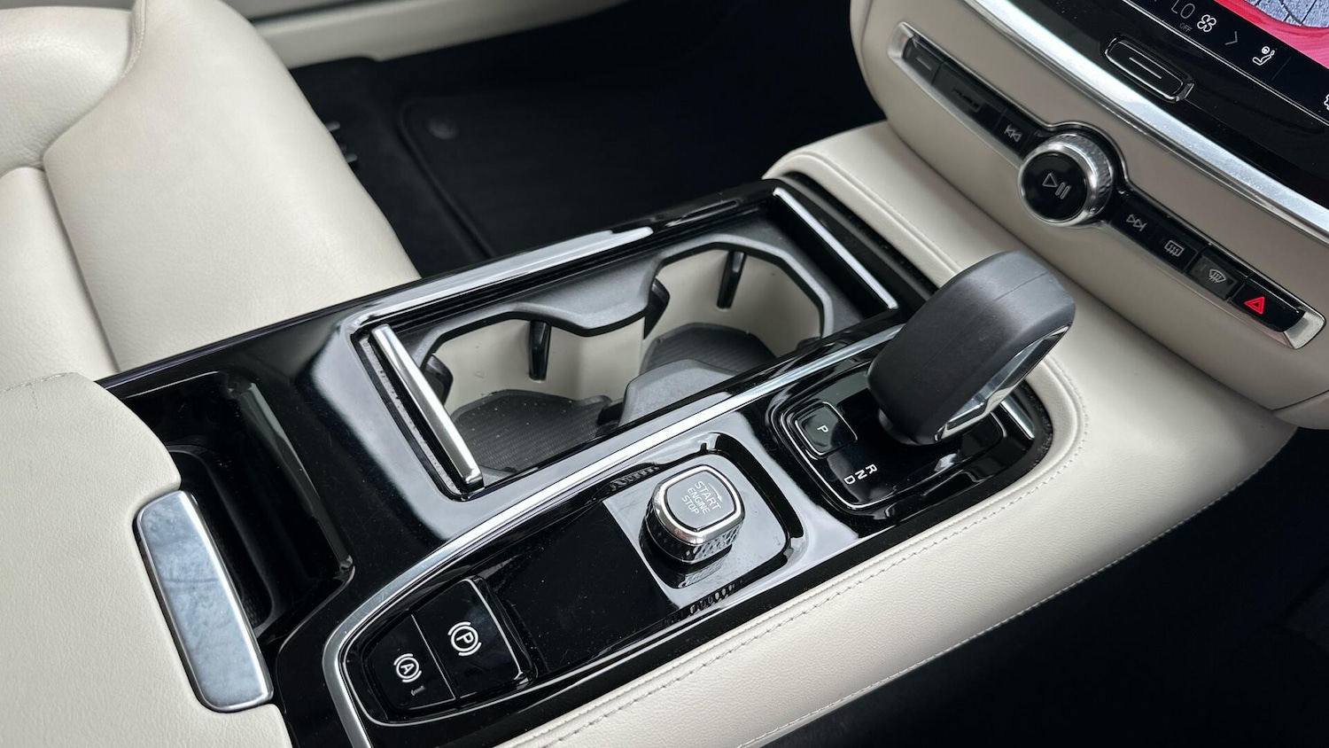 Used Volvo S60 for sale - 77190364: Photo 27