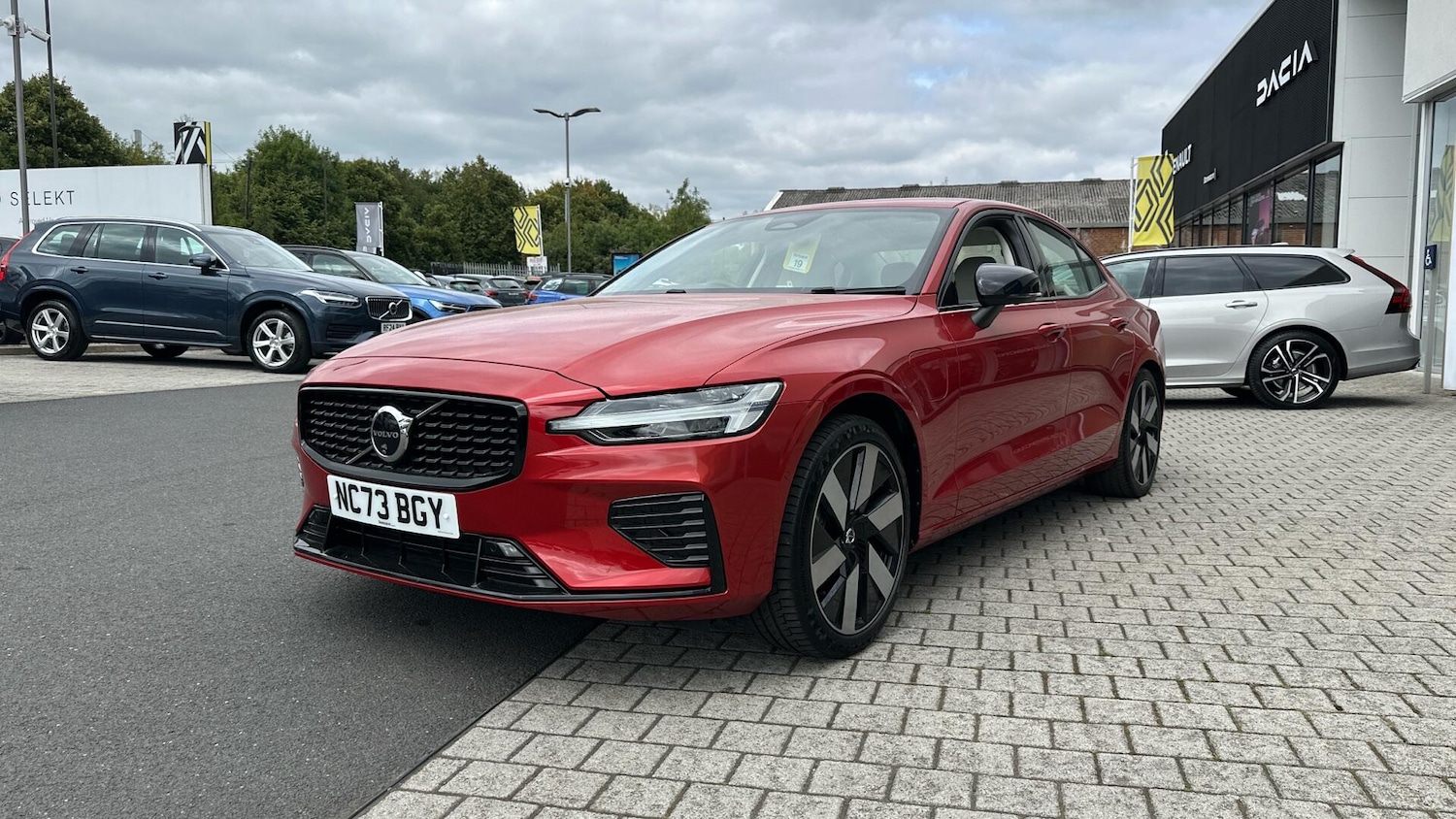 Used Volvo S60 for sale - 77190364: Photo 41