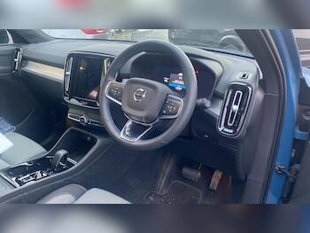 Used Volvo XC40 2022 for sale - 77304866: Photo