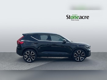 Used Volvo XC40 2025 for sale - 78910846: Photo