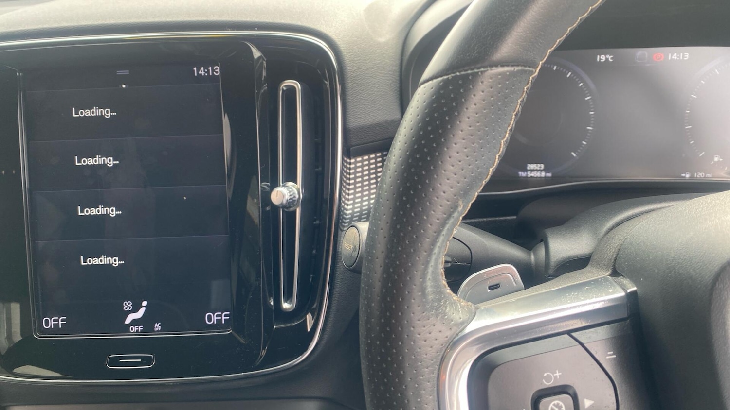 Used Volvo XC40 2020 for sale - 76832406: Photo 19