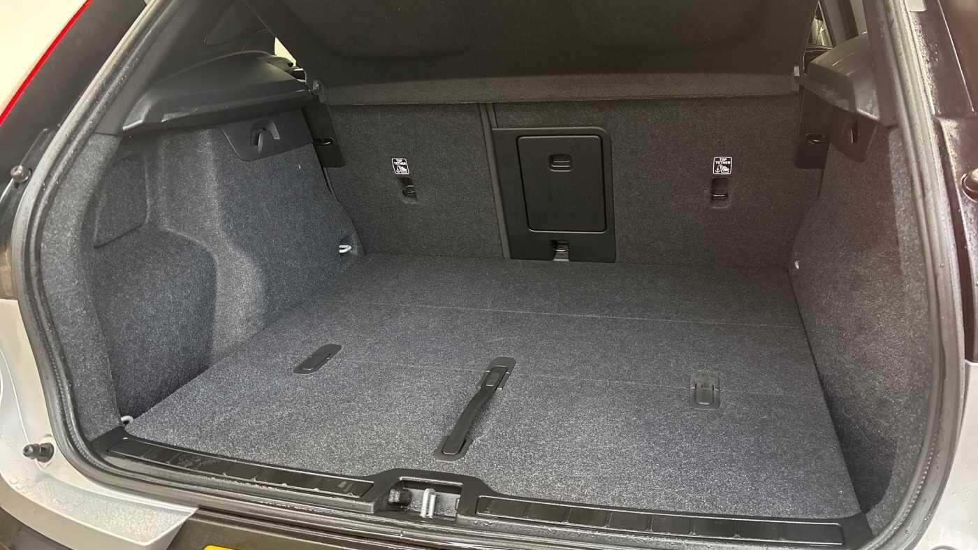 Used Volvo XC40 2025 for sale - 77646423: Photo 5