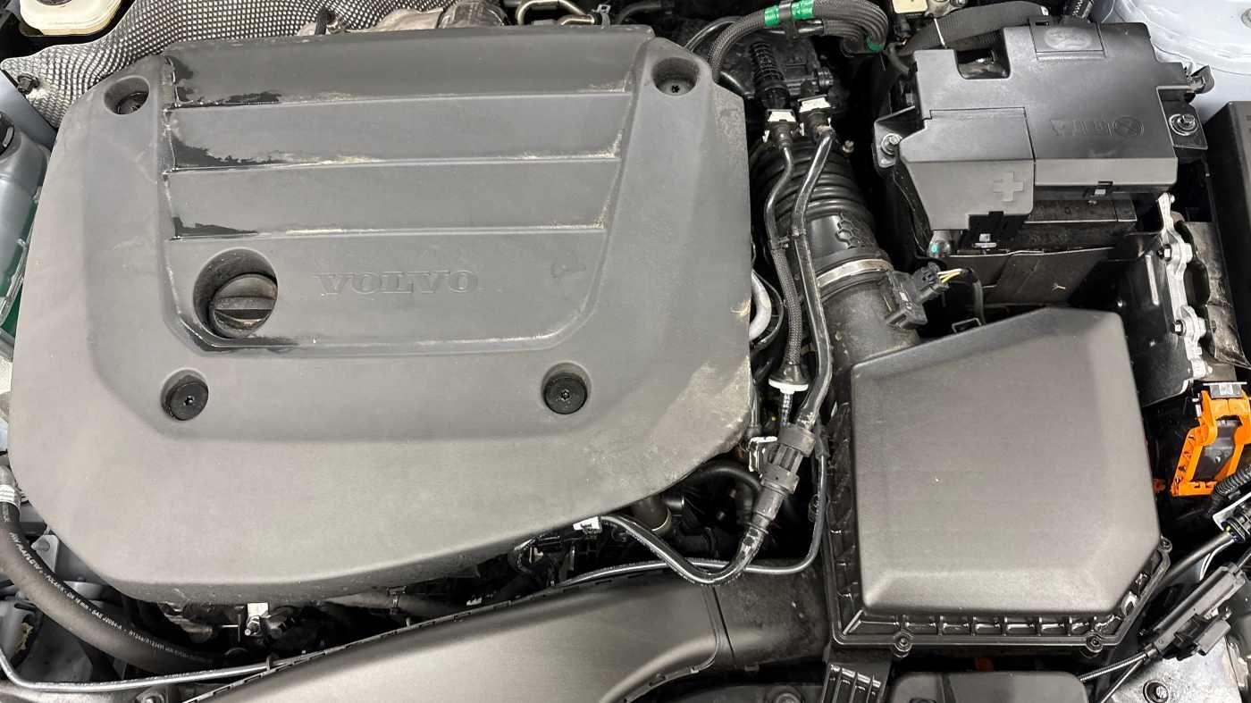 Used Volvo XC40 for sale - 77242469: Photo 16