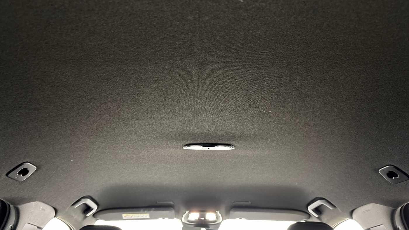 Used Volvo XC40 for sale - 77242469: Photo 19