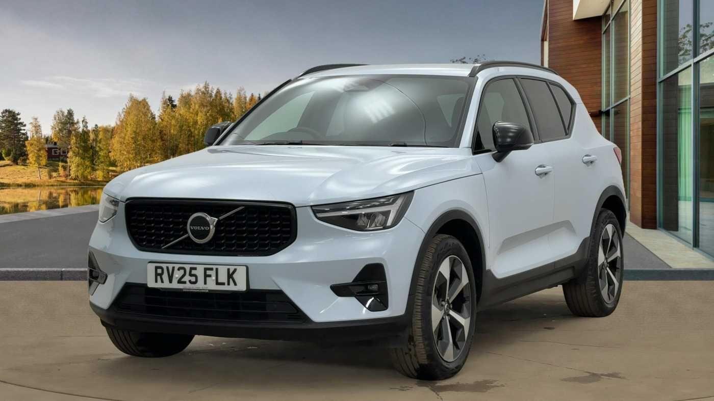 Used Volvo XC40 for sale - 77242469: Photo 8