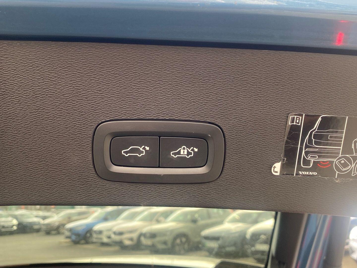 Used Volvo C40 2022 for sale - 77684002: Photo 35