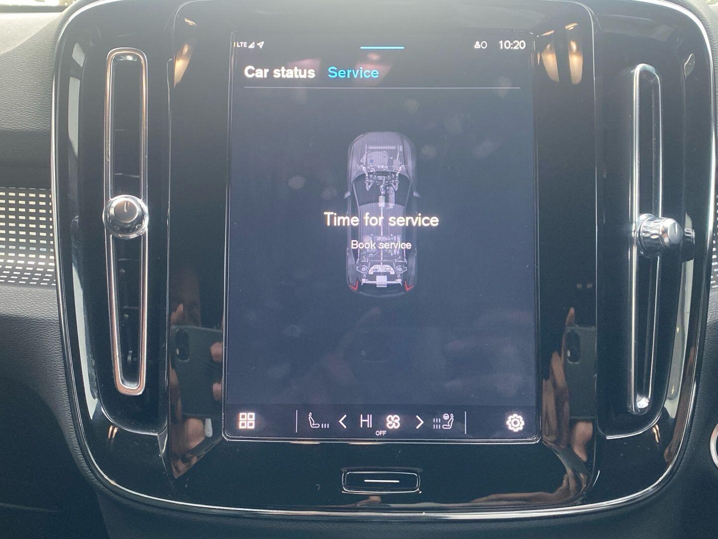 Used Volvo XC40 for sale - 77671952: Photo 11